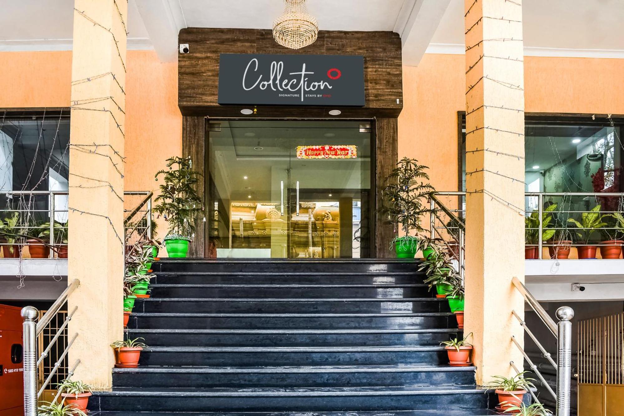 Capital O Jai Adisson Hotel Cuttack Exterior photo